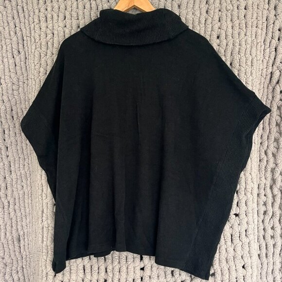 Banana Republic Factory Black Knit Poncho Size XS/S - Picture 6 of 15